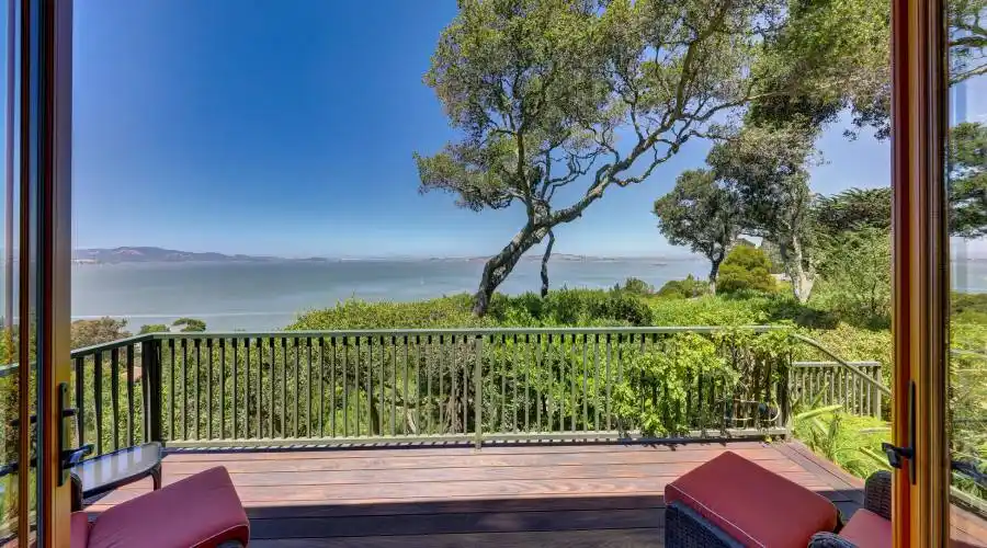 3333 Paradise Drive, Tiburon, California 94920, United States, 3 Bedrooms Bedrooms, 3 Rooms Rooms,Residential,For Sale,Paradise Drive,1115476