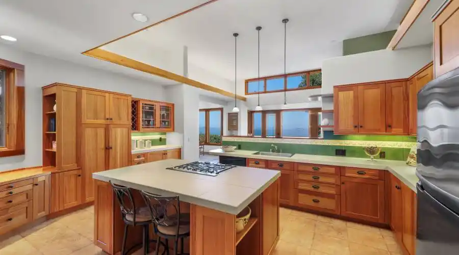 3333 Paradise Drive, Tiburon, California 94920, United States, 3 Bedrooms Bedrooms, 3 Rooms Rooms,Residential,For Sale,Paradise Drive,1115476