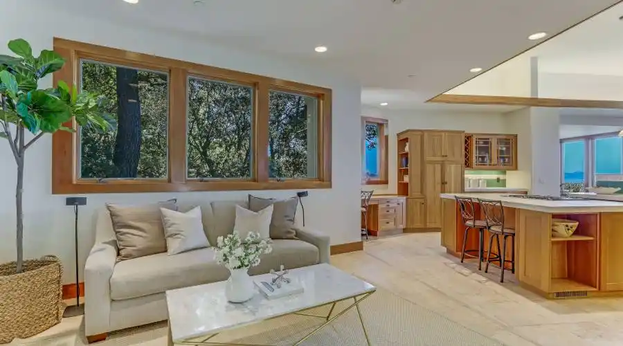 3333 Paradise Drive, Tiburon, California 94920, United States, 3 Bedrooms Bedrooms, 3 Rooms Rooms,Residential,For Sale,Paradise Drive,1115476