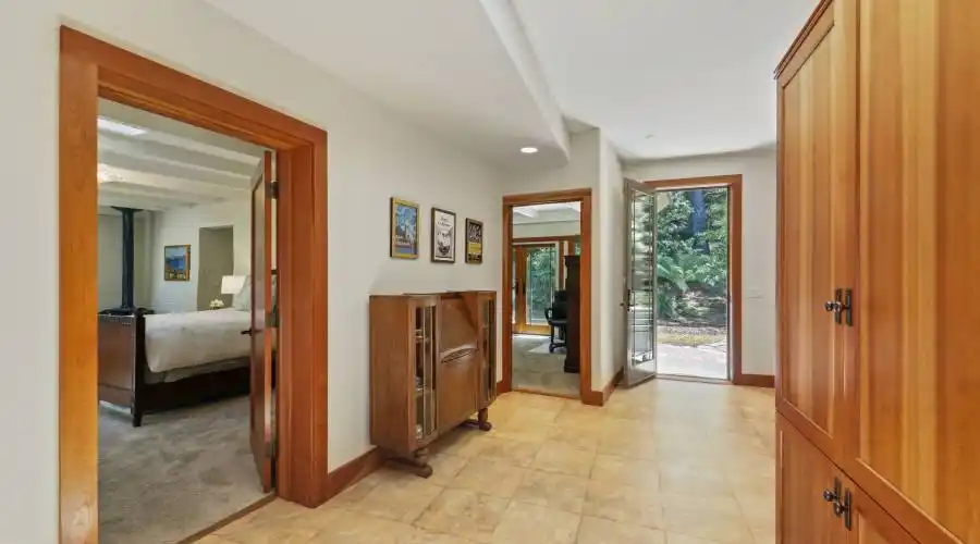 3333 Paradise Drive, Tiburon, California 94920, United States, 3 Bedrooms Bedrooms, 3 Rooms Rooms,Residential,For Sale,Paradise Drive,1115476