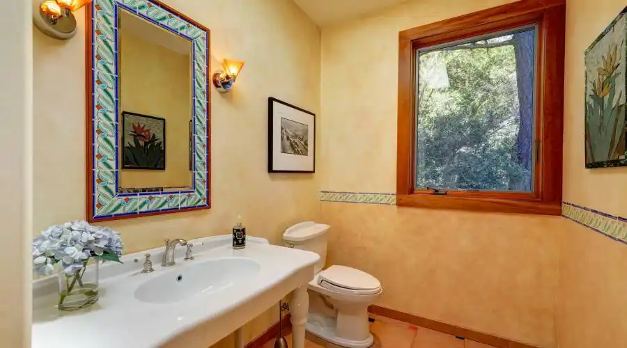 3333 Paradise Drive, Tiburon, California 94920, United States, 3 Bedrooms Bedrooms, 3 Rooms Rooms,Residential,For Sale,Paradise Drive,1115476