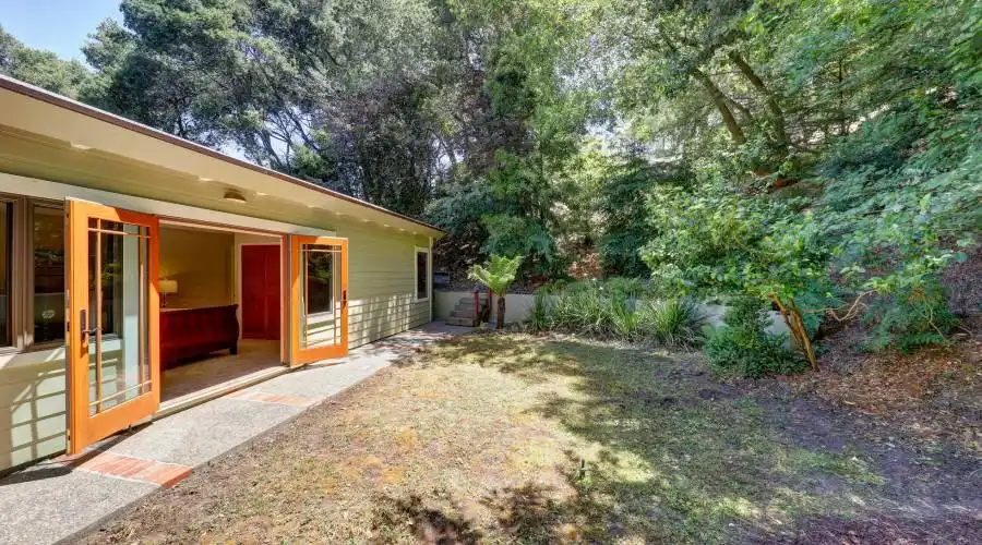 3333 Paradise Drive, Tiburon, California 94920, United States, 3 Bedrooms Bedrooms, 3 Rooms Rooms,Residential,For Sale,Paradise Drive,1115476
