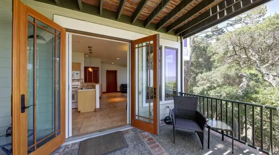 3333 Paradise Drive, Tiburon, California 94920, United States, 3 Bedrooms Bedrooms, 3 Rooms Rooms,Residential,For Sale,Paradise Drive,1115476
