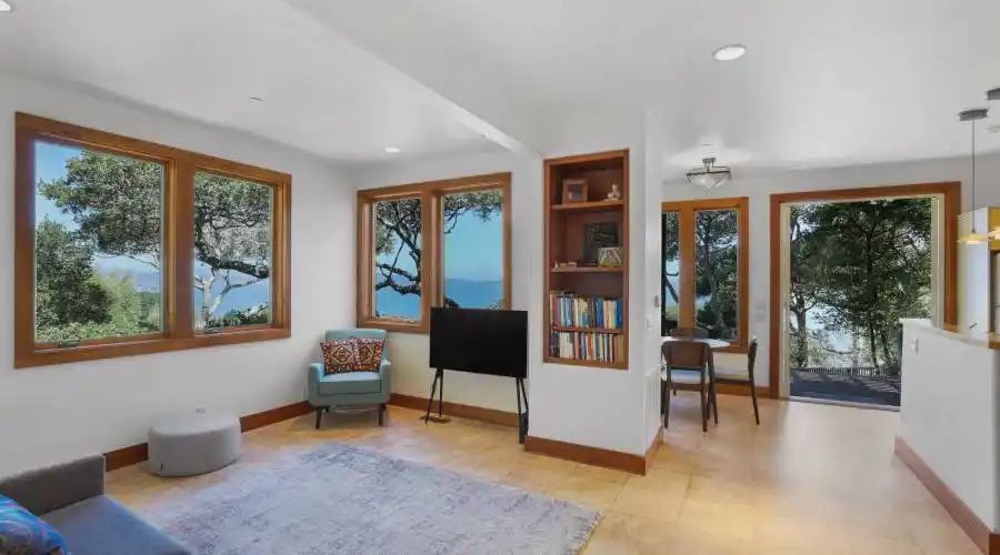 3333 Paradise Drive, Tiburon, California 94920, United States, 3 Bedrooms Bedrooms, 3 Rooms Rooms,Residential,For Sale,Paradise Drive,1115476