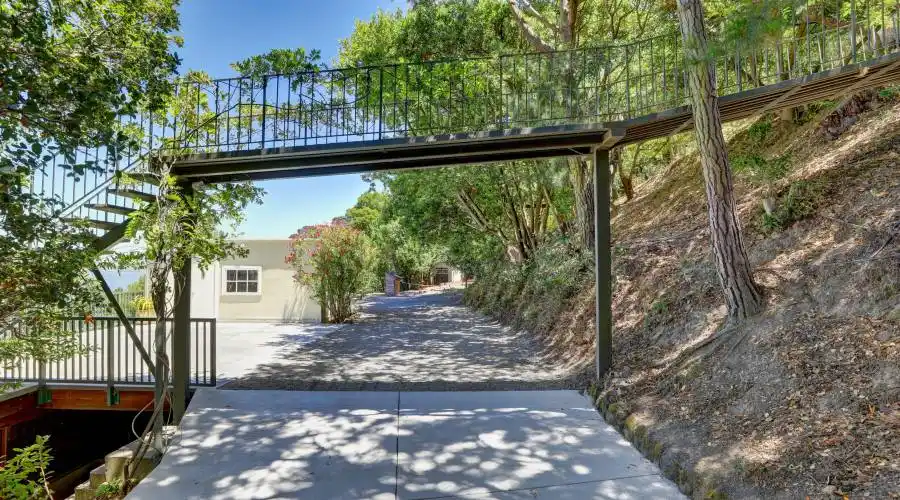 3333 Paradise Drive, Tiburon, California 94920, United States, 3 Bedrooms Bedrooms, 3 Rooms Rooms,Residential,For Sale,Paradise Drive,1115476