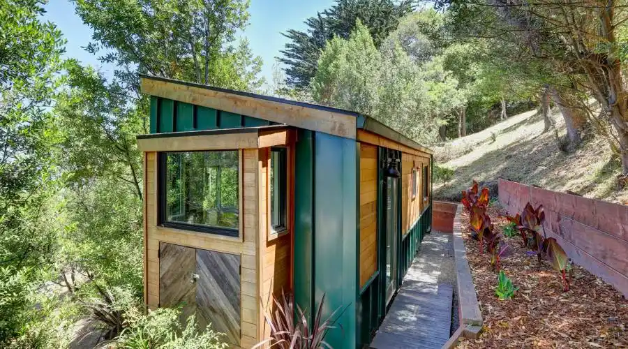 3333 Paradise Drive, Tiburon, California 94920, United States, 3 Bedrooms Bedrooms, 3 Rooms Rooms,Residential,For Sale,Paradise Drive,1115476