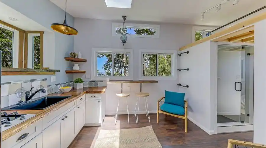 3333 Paradise Drive, Tiburon, California 94920, United States, 3 Bedrooms Bedrooms, 3 Rooms Rooms,Residential,For Sale,Paradise Drive,1115476