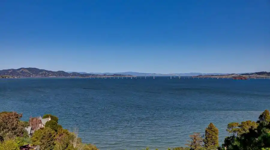 3333 Paradise Drive, Tiburon, California 94920, United States, 3 Bedrooms Bedrooms, 3 Rooms Rooms,Residential,For Sale,Paradise Drive,1115476