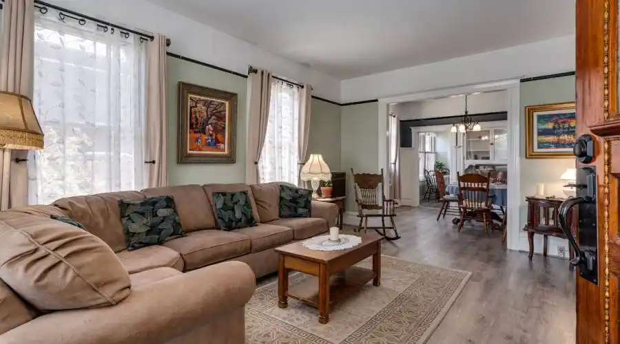 2005 Laurel Street, Napa, California, United States, 2 Bedrooms Bedrooms, ,2.5 BathroomsBathrooms,Residential,For Sale,Laurel,1116650
