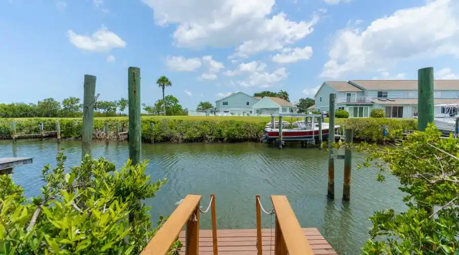 14626 loridawn DR, Florida, United States, 2 Bedrooms Bedrooms, 8 Rooms Rooms,2 BathroomsBathrooms,Waterfront,For Sale,#14,loridawn DR,1117947