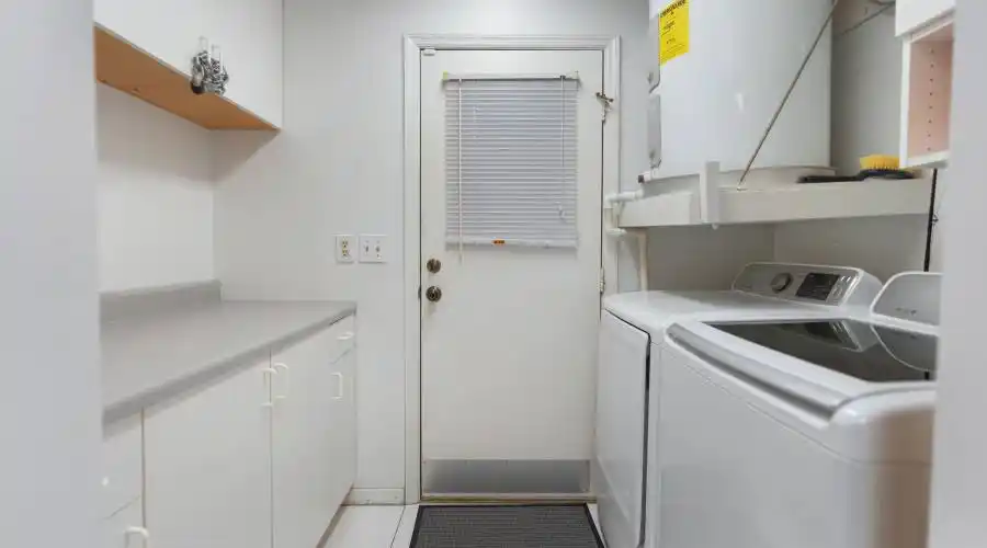 14626 loridawn DR, Florida, United States, 2 Bedrooms Bedrooms, 8 Rooms Rooms,2 BathroomsBathrooms,Waterfront,For Sale,#14,loridawn DR,1117947