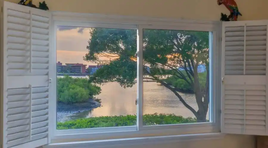 14626 loridawn DR, Florida, United States, 2 Bedrooms Bedrooms, 8 Rooms Rooms,2 BathroomsBathrooms,Waterfront,For Sale,#14,loridawn DR,1117947