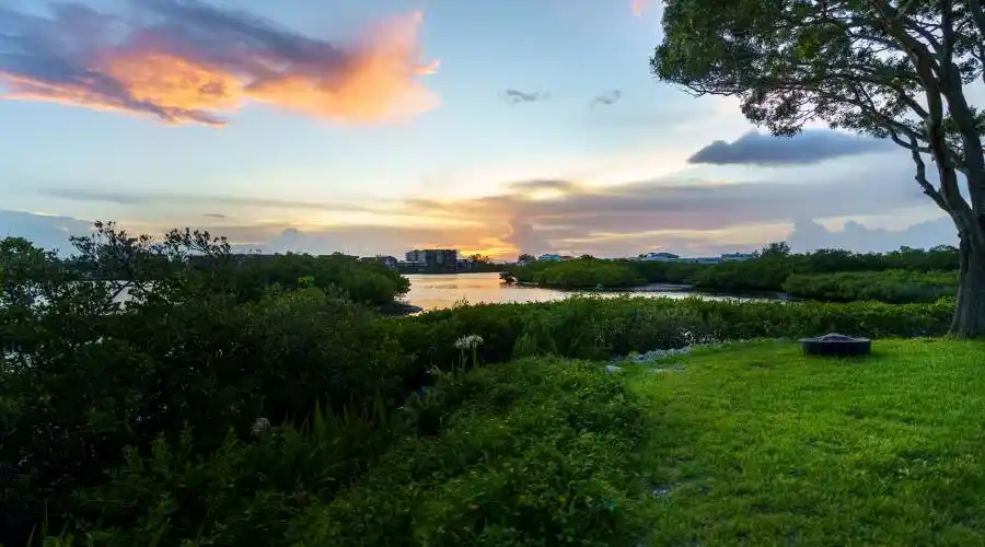 14626 loridawn DR, Florida, United States, 2 Bedrooms Bedrooms, 8 Rooms Rooms,2 BathroomsBathrooms,Waterfront,For Sale,#14,loridawn DR,1117947