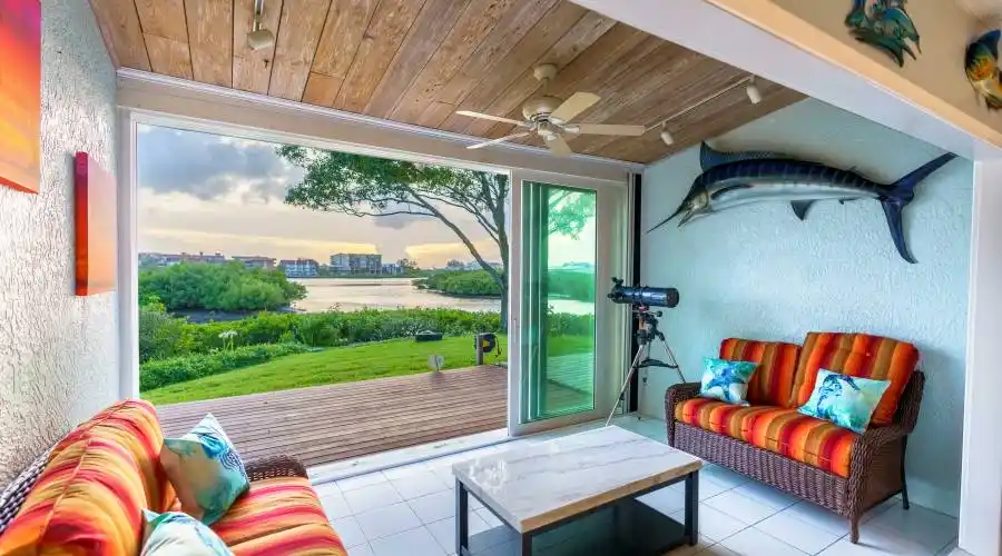 14626 loridawn DR, Florida, United States, 2 Bedrooms Bedrooms, 8 Rooms Rooms,2 BathroomsBathrooms,Waterfront,For Sale,#14,loridawn DR,1117947