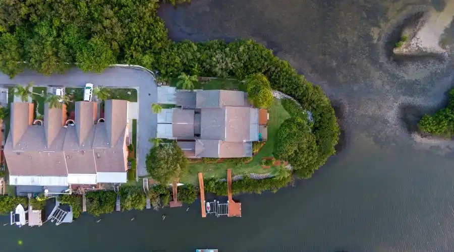 14626 loridawn DR, Florida, United States, 2 Bedrooms Bedrooms, 8 Rooms Rooms,2 BathroomsBathrooms,Waterfront,For Sale,#14,loridawn DR,1117947