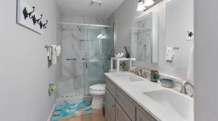 2409 Avenue C, Florida, United States, 4 Bedrooms Bedrooms, 10 Rooms Rooms,4 BathroomsBathrooms,Investment,For Sale,Avenue C,1117948