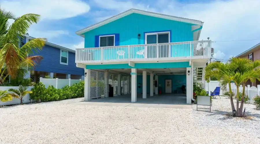 2409 Avenue C, Florida, United States, 4 Bedrooms Bedrooms, 10 Rooms Rooms,4 BathroomsBathrooms,Investment,For Sale,Avenue C,1117948