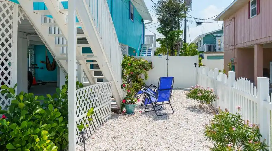 2409 Avenue C, Florida, United States, 4 Bedrooms Bedrooms, 10 Rooms Rooms,4 BathroomsBathrooms,Investment,For Sale,Avenue C,1117948
