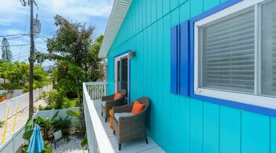 2409 Avenue C, Florida, United States, 4 Bedrooms Bedrooms, 10 Rooms Rooms,4 BathroomsBathrooms,Investment,For Sale,Avenue C,1117948