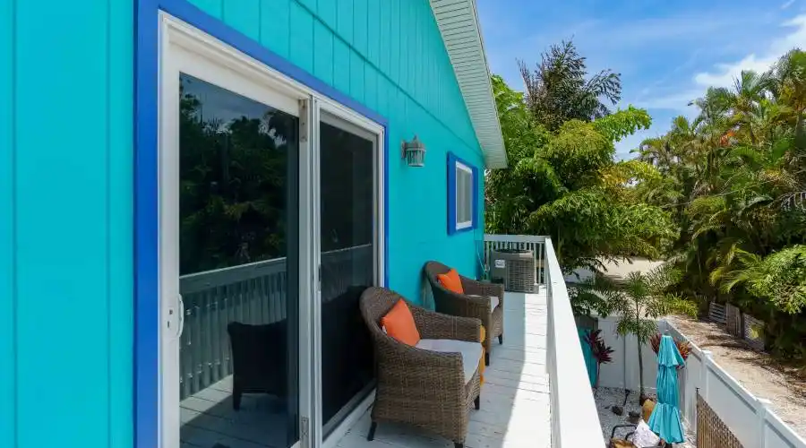 2409 Avenue C, Florida, United States, 4 Bedrooms Bedrooms, 10 Rooms Rooms,4 BathroomsBathrooms,Investment,For Sale,Avenue C,1117948