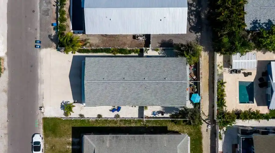 2409 Avenue C, Florida, United States, 4 Bedrooms Bedrooms, 10 Rooms Rooms,4 BathroomsBathrooms,Investment,For Sale,Avenue C,1117948
