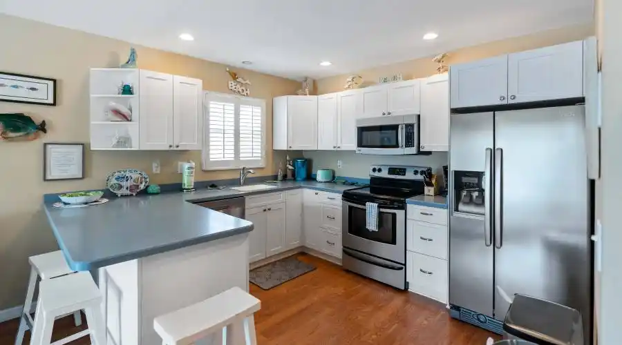 2409 Avenue C, Florida, United States, 4 Bedrooms Bedrooms, 10 Rooms Rooms,4 BathroomsBathrooms,Investment,For Sale,Avenue C,1117948