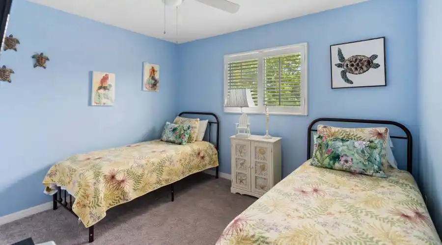 2409 Avenue C, Florida, United States, 4 Bedrooms Bedrooms, 10 Rooms Rooms,4 BathroomsBathrooms,Investment,For Sale,Avenue C,1117948
