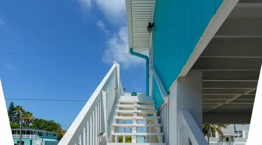 2409 Avenue C, Florida, United States, 4 Bedrooms Bedrooms, 10 Rooms Rooms,4 BathroomsBathrooms,Investment,For Sale,Avenue C,1117948
