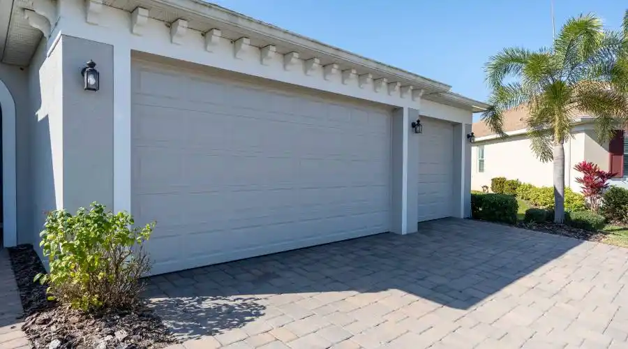 1020 Fig Glen- Florida- United States, 3 Bedrooms Bedrooms, 10 Rooms Rooms,2 BathroomsBathrooms,Residential,For Sale,Fig Glen,1124314