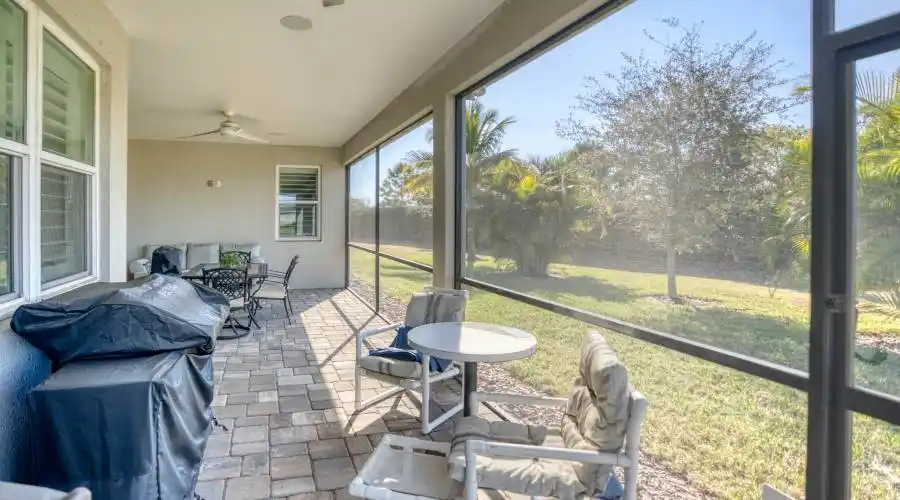 1020 Fig Glen- Florida- United States, 3 Bedrooms Bedrooms, 10 Rooms Rooms,2 BathroomsBathrooms,Residential,For Sale,Fig Glen,1124314
