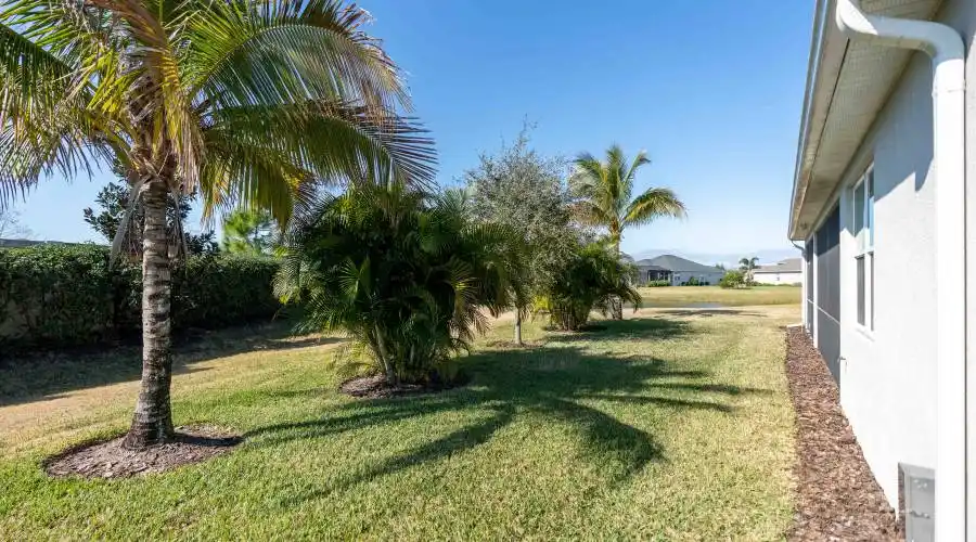 1020 Fig Glen- Florida- United States, 3 Bedrooms Bedrooms, 10 Rooms Rooms,2 BathroomsBathrooms,Residential,For Sale,Fig Glen,1124314