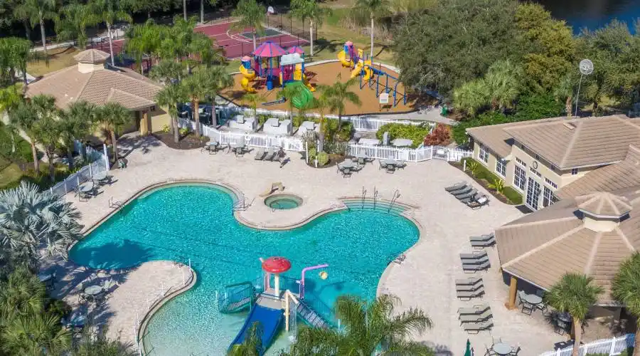 1020 Fig Glen- Florida- United States, 3 Bedrooms Bedrooms, 10 Rooms Rooms,2 BathroomsBathrooms,Residential,For Sale,Fig Glen,1124314
