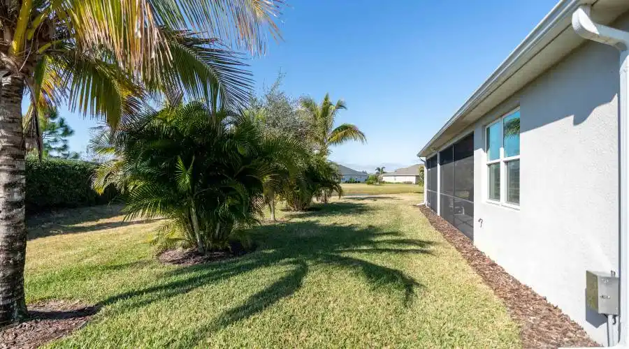 1020 Fig Glen- Florida- United States, 3 Bedrooms Bedrooms, 10 Rooms Rooms,2 BathroomsBathrooms,Residential,For Sale,Fig Glen,1124314