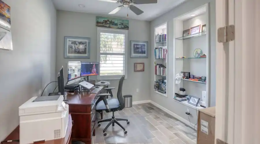 1020 Fig Glen- Florida- United States, 3 Bedrooms Bedrooms, 10 Rooms Rooms,2 BathroomsBathrooms,Residential,For Sale,Fig Glen,1124314