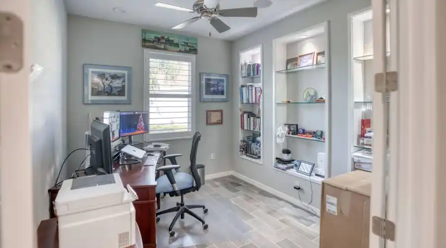 1020 Fig Glen- Florida- United States, 3 Bedrooms Bedrooms, 10 Rooms Rooms,2 BathroomsBathrooms,Residential,For Sale,Fig Glen,1124314