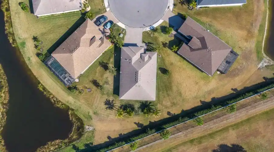 1020 Fig Glen- Florida- United States, 3 Bedrooms Bedrooms, 10 Rooms Rooms,2 BathroomsBathrooms,Residential,For Sale,Fig Glen,1124314