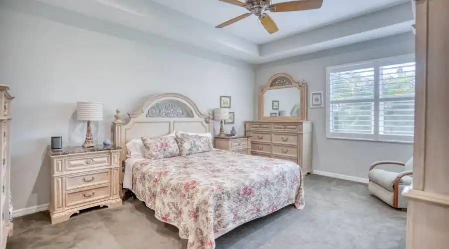1020 Fig Glen- Florida- United States, 3 Bedrooms Bedrooms, 10 Rooms Rooms,2 BathroomsBathrooms,Residential,For Sale,Fig Glen,1124314