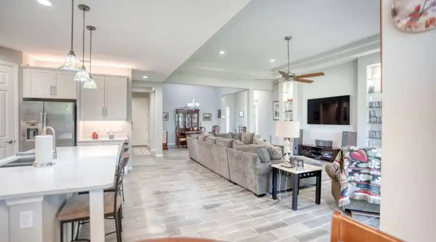 1020 Fig Glen- Florida- United States, 3 Bedrooms Bedrooms, 10 Rooms Rooms,2 BathroomsBathrooms,Residential,For Sale,Fig Glen,1124314