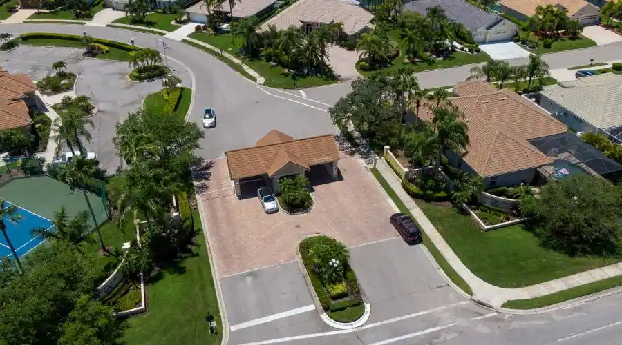 8324 Barton Farms Blvd, Florida, United States, 4 Bedrooms Bedrooms, 12 Rooms Rooms,3 BathroomsBathrooms,Residential,For Sale,Barton Farms Blvd,1124316
