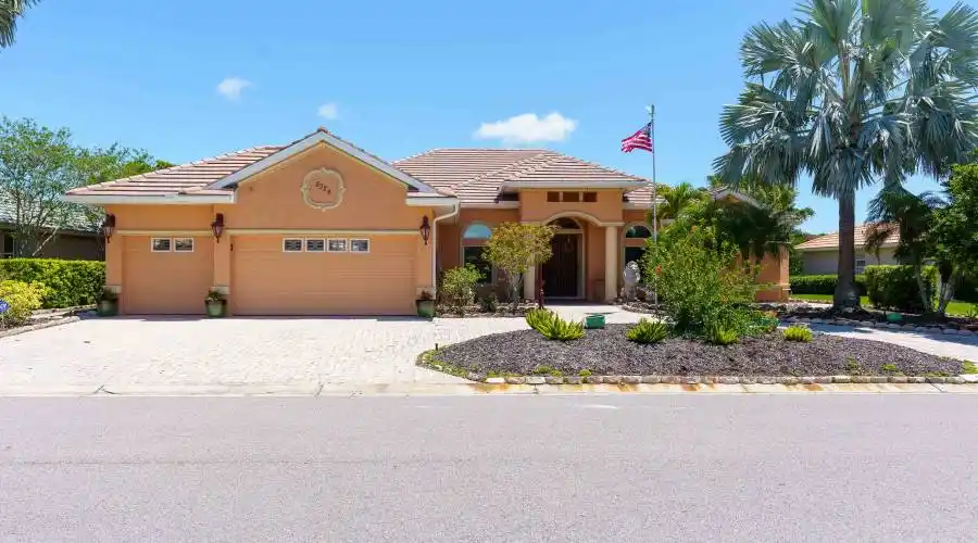 8324 Barton Farms Blvd, Florida, United States, 4 Bedrooms Bedrooms, 12 Rooms Rooms,3 BathroomsBathrooms,Residential,For Sale,Barton Farms Blvd,1124316