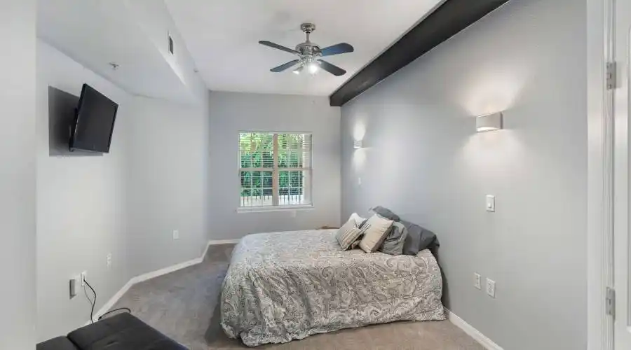 100 4th ave s, Florida, United States, 2 Bedrooms Bedrooms, 10 Rooms Rooms,2 BathroomsBathrooms,Condo,For Sale,114,1124317