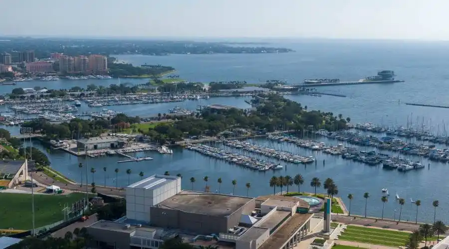 100 4th ave s, Florida, United States, 2 Bedrooms Bedrooms, 10 Rooms Rooms,2 BathroomsBathrooms,Condo,For Sale,114,1124317