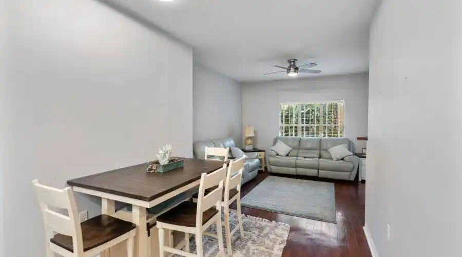 100 4th ave s, Florida, United States, 2 Bedrooms Bedrooms, 10 Rooms Rooms,2 BathroomsBathrooms,Condo,For Sale,114,1124317