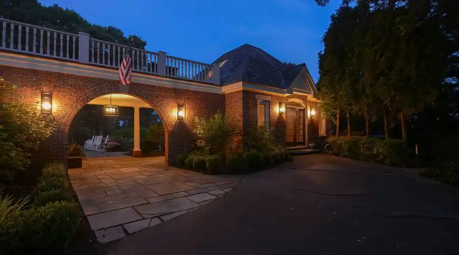 31 Ortolani Circle, Kingston, Massachusetts 02364, United States, 7 Bedrooms Bedrooms, ,7 BathroomsBathrooms,Residential,For Sale,31 Ortolani Circle,1125424