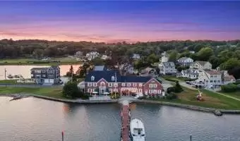 30 essex ST, Groton, Connecticut, United States, 8 Bedrooms Bedrooms, ,6.2 BathroomsBathrooms,Residential,For Sale,30 essex ST,1134196