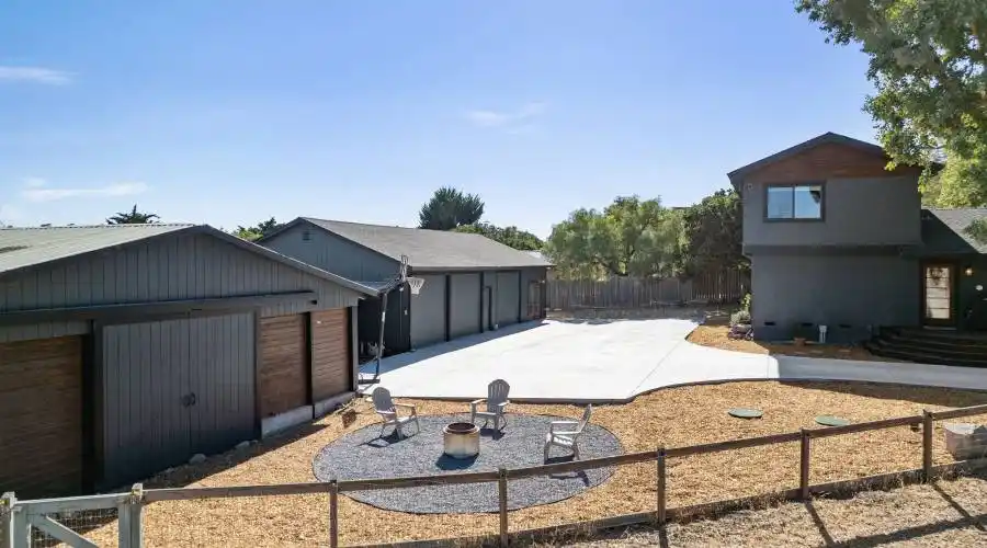 917 Skillman, Petaluma, California, United States, 2 Bedrooms Bedrooms, ,2 BathroomsBathrooms,Residential,For Sale,Skillman,1136511