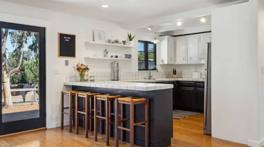 917 Skillman, Petaluma, California, United States, 2 Bedrooms Bedrooms, ,2 BathroomsBathrooms,Residential,For Sale,Skillman,1136511