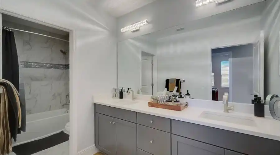 13193 Steinhatchee Loop, Florida 34293, United States, 5 Bedrooms Bedrooms, 7 Rooms Rooms,4 BathroomsBathrooms,Residential,For Sale,Steinhatchee,1141508