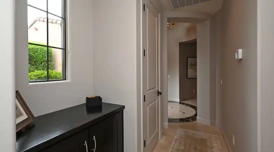 9154 E Hoverland Rd, Scottsdale, Arizona 85255, United States, 2 Bedrooms Bedrooms, 2 Rooms Rooms,2 BathroomsBathrooms,Residential,For Sale,E Hoverland Rd,1143917