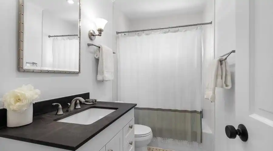 59 Meadowood Dr, Larkspur, California 94939, United States, 4 Bedrooms Bedrooms, ,2.5 BathroomsBathrooms,Residential,For Sale,59 Meadowood Dr,1147592